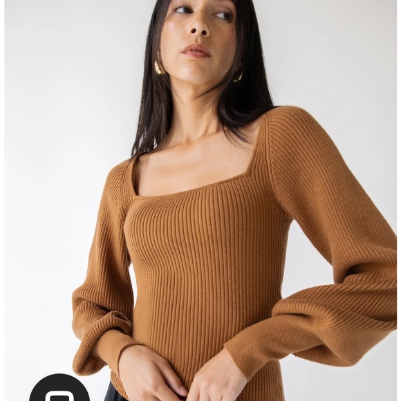 Camel Ribbed Long Sleeve Sweater - Picture 4 of 5